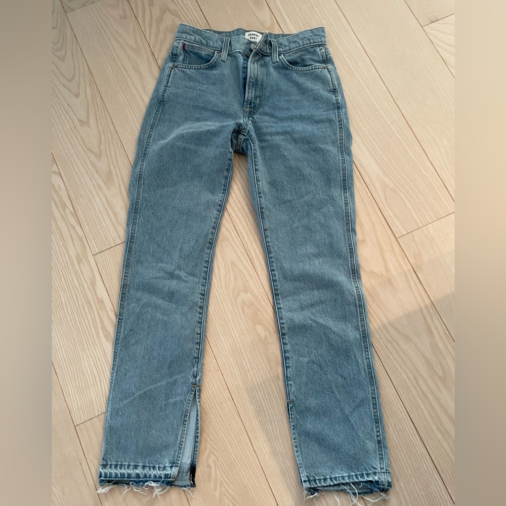 Sunday best mid rise straight with slit size 0